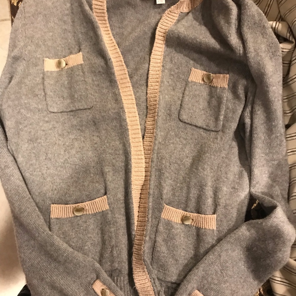 Beautiful nice and soft. Fit S/M